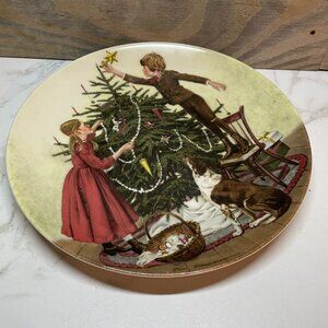 Knowles "Christmas" Collector Plate By Don Spaulding